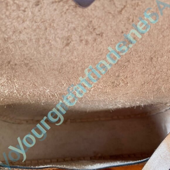 Vintage Mexican Tooled Leather Crossbody Bag - Picture 2 of 9